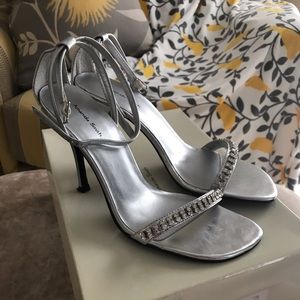Amanda Smith Silver Rhinestone Open Toe Heels.